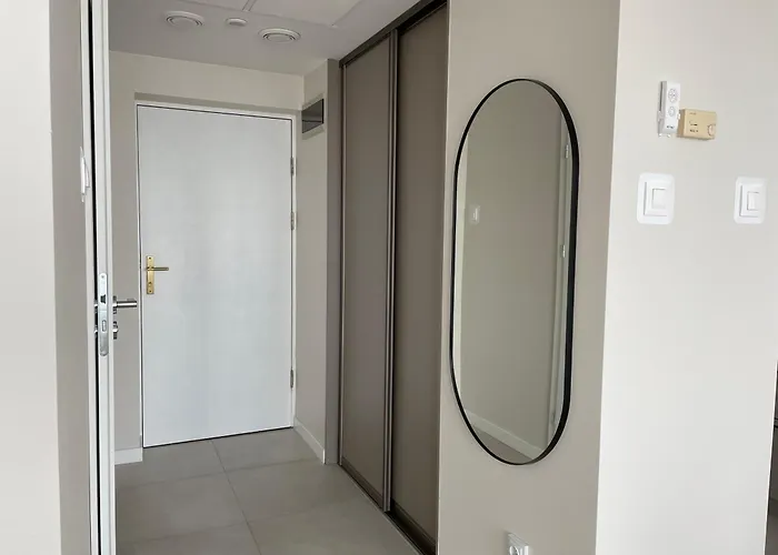 Z Balkonem Ul Portowa * Kolobrzeg