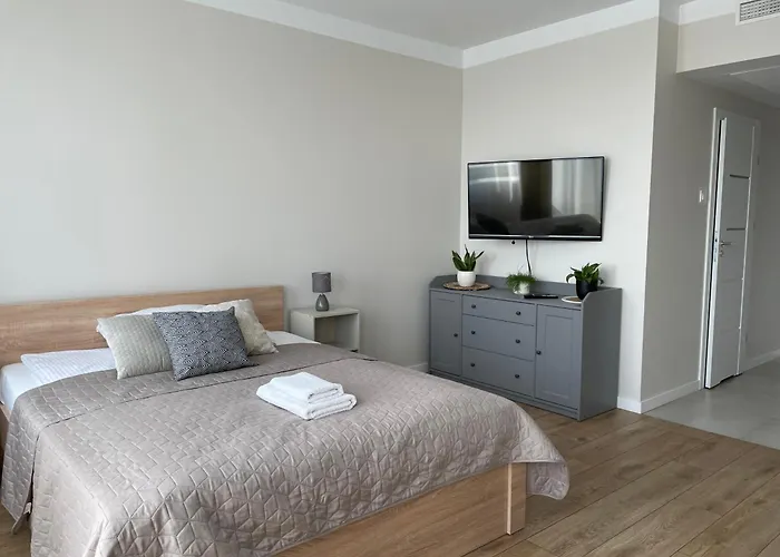 Z Balkonem Ul Portowa * Kolobrzeg